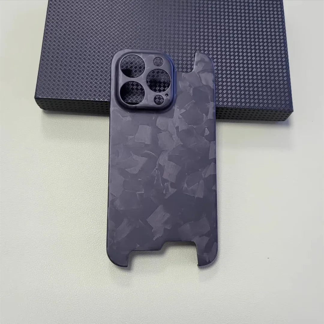 Ultra Thin Forged Carbon Fiber Cover For iPhone 15 Pro evlune
